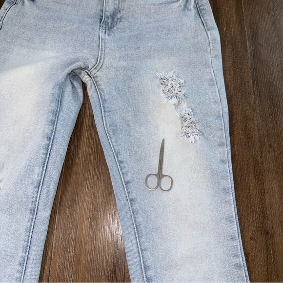 BALENCIAGA LIGHT WASH JEAN 26 High Rise Ankle Skinny - Picture 7 of 11